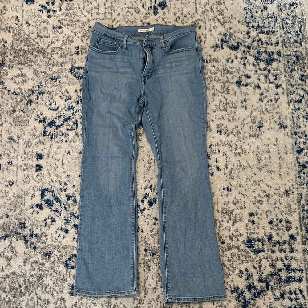 Levi’s 315 Shaping Bootcut Jeans